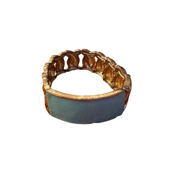 Jewelry - Turquoise Gold Colored Bracelet